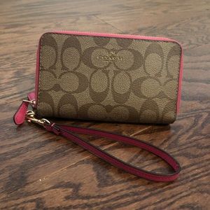 Coach wristlet